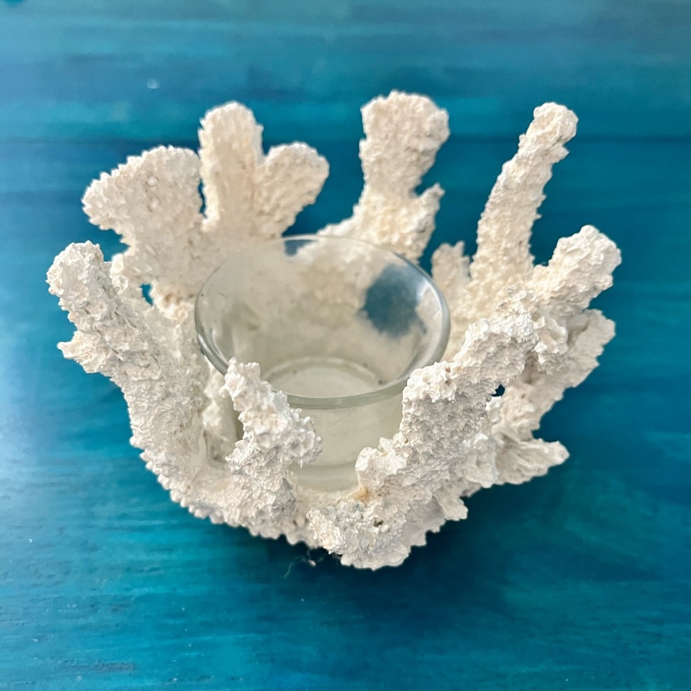 Coral tea light holder